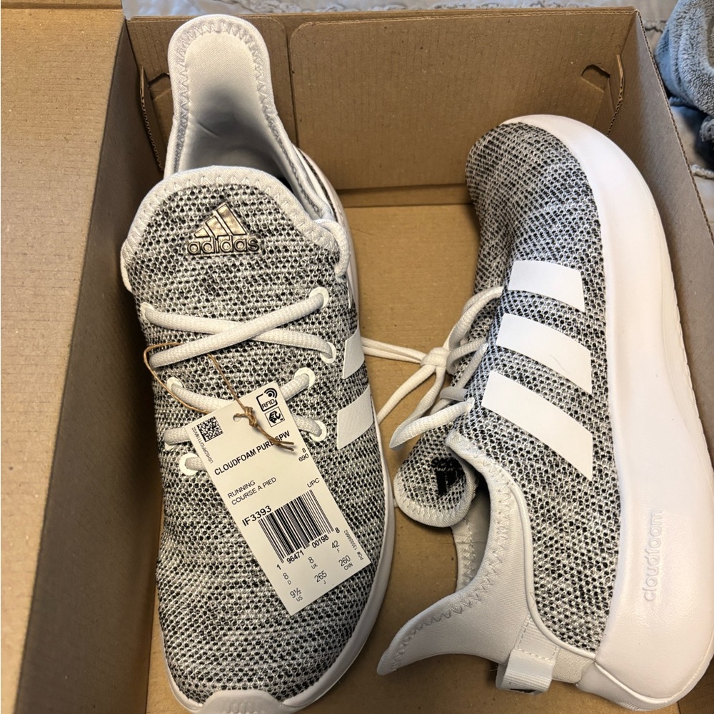 Never worn Adidas Cloudfoam Shoes